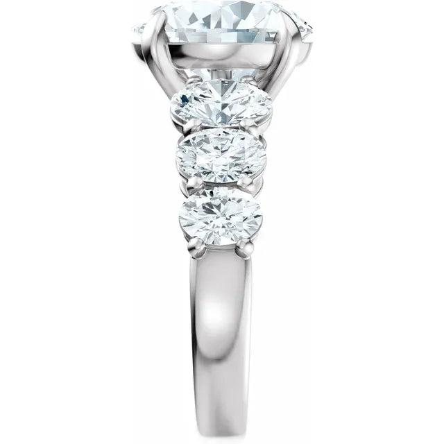 1 ¾ctw Oval Cut Luxury Engagement Ring
