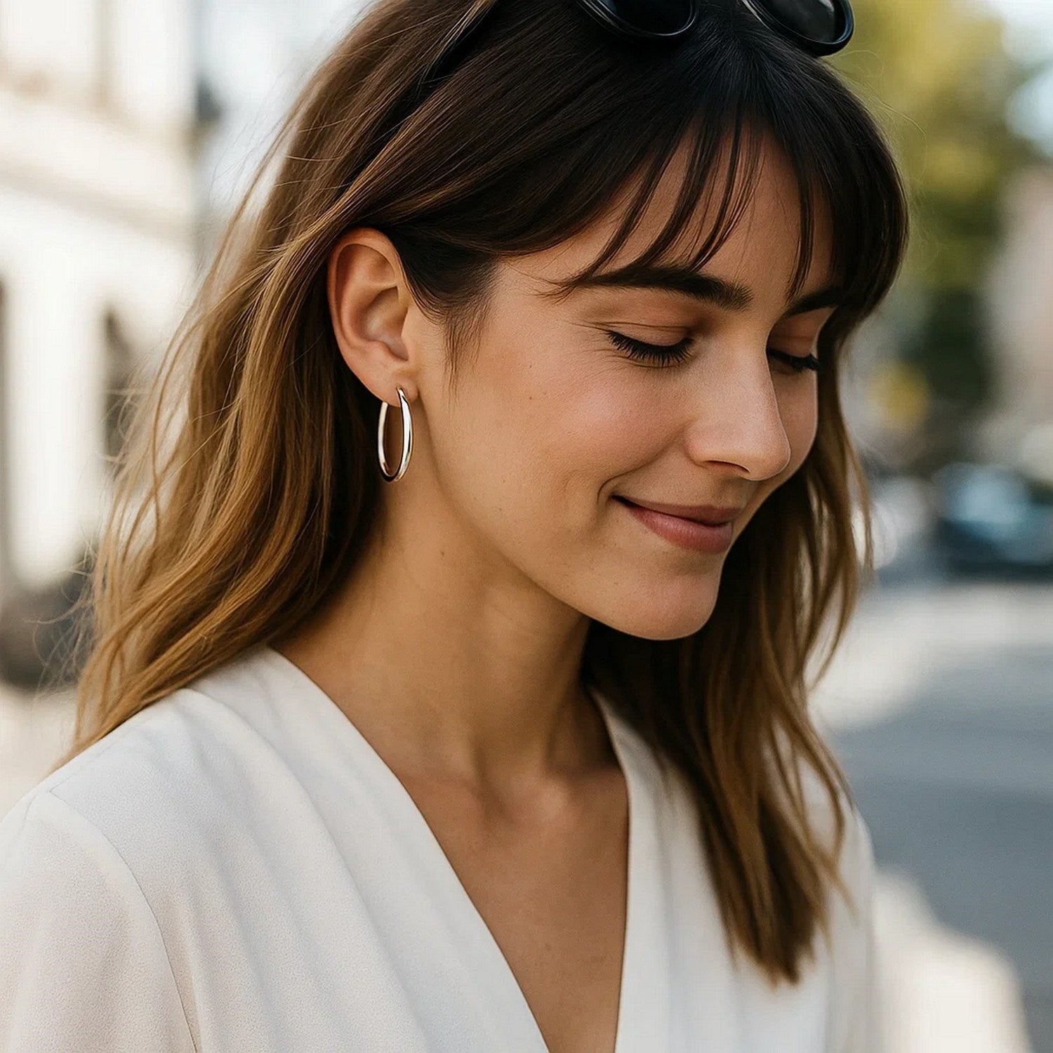 14k White Gold Polished Hoop Earrings (4x30mm)