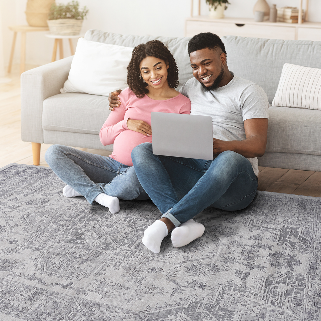 NAAR MARFI Collection 2X3 Silver / Oriental Doormat Rug