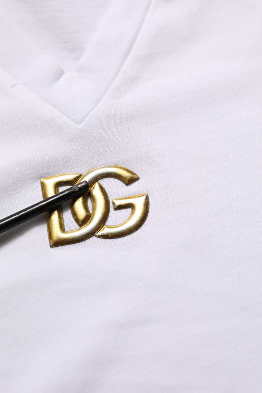 Dolce & Gabbana White Cotton Gold DG Logo V-Neck T-shirt