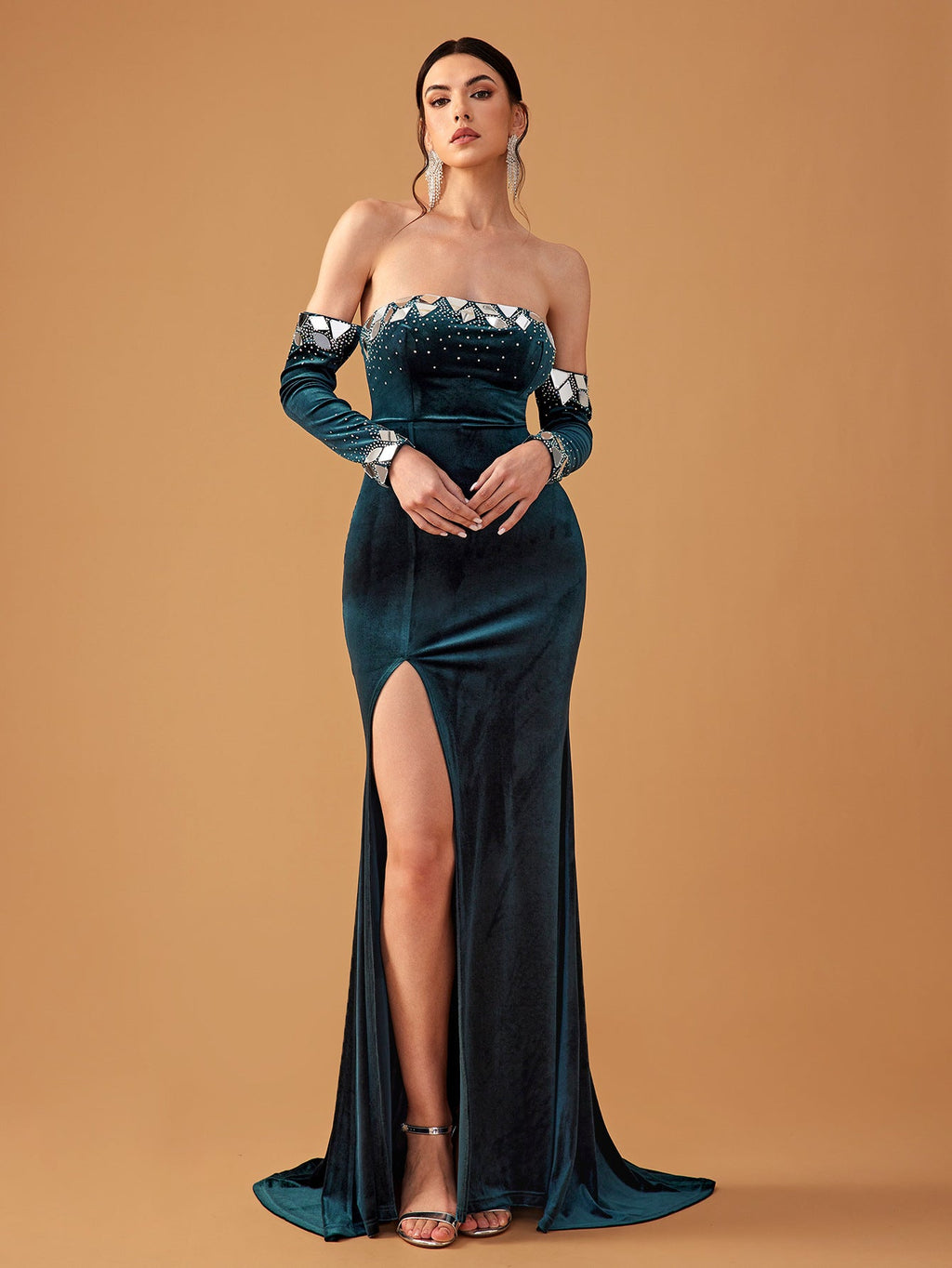 Ladies Dress Elegant Light Luxury Velvet Rhinestone Patch Lens off Shoulder Long Sleeve Fishtail Dress