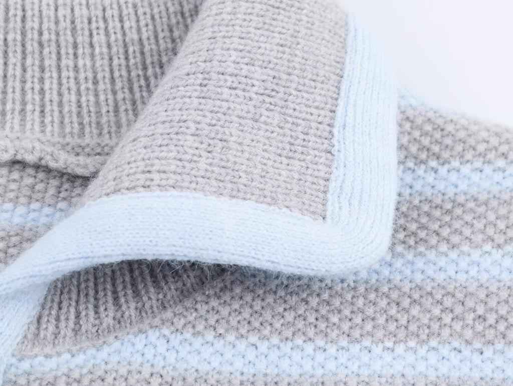 Women Clothing Fall Fresh Age Reducing Stripe Decoration Collared Short Vest