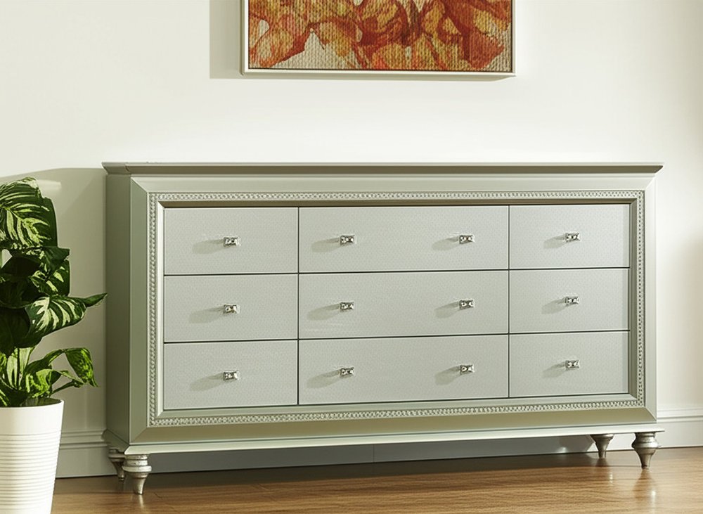 18" Champagne Solid Wood Double Dresser