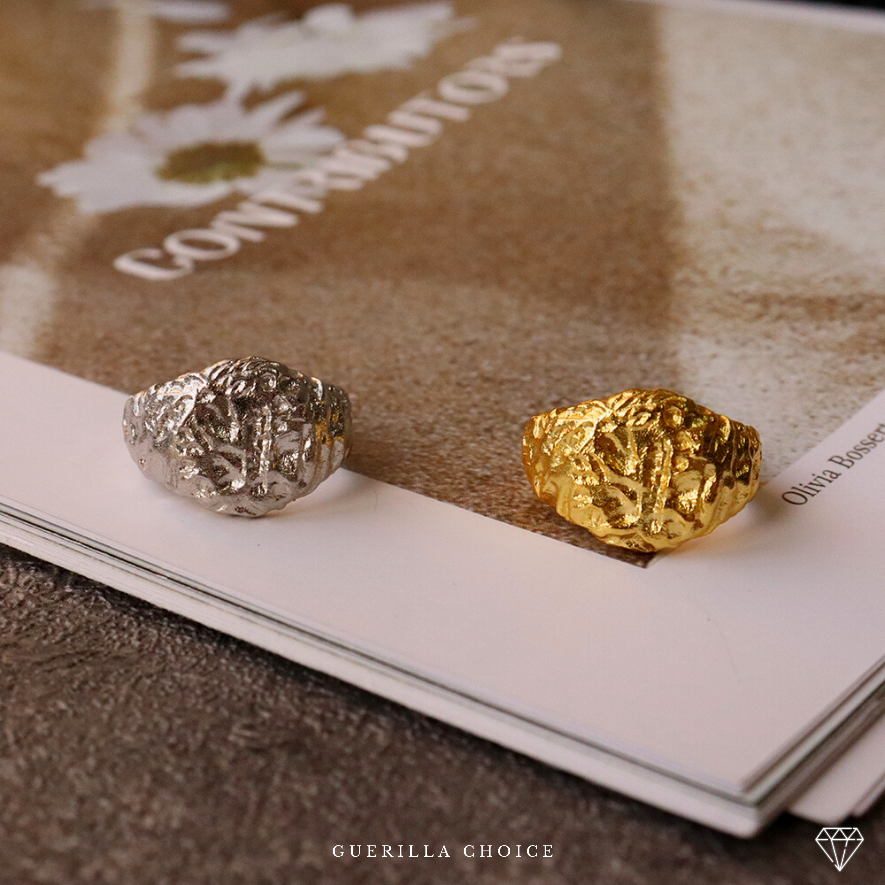 C'EST LA VIE CHARM RING