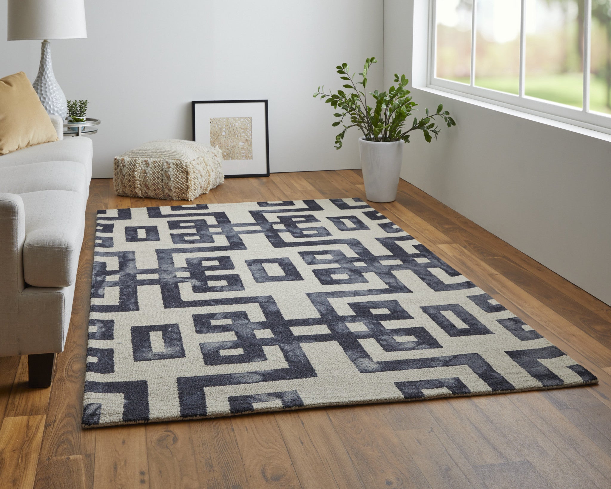 4' X 6' Ivory And Black Wool Geometric Hand Tufted Area Rug