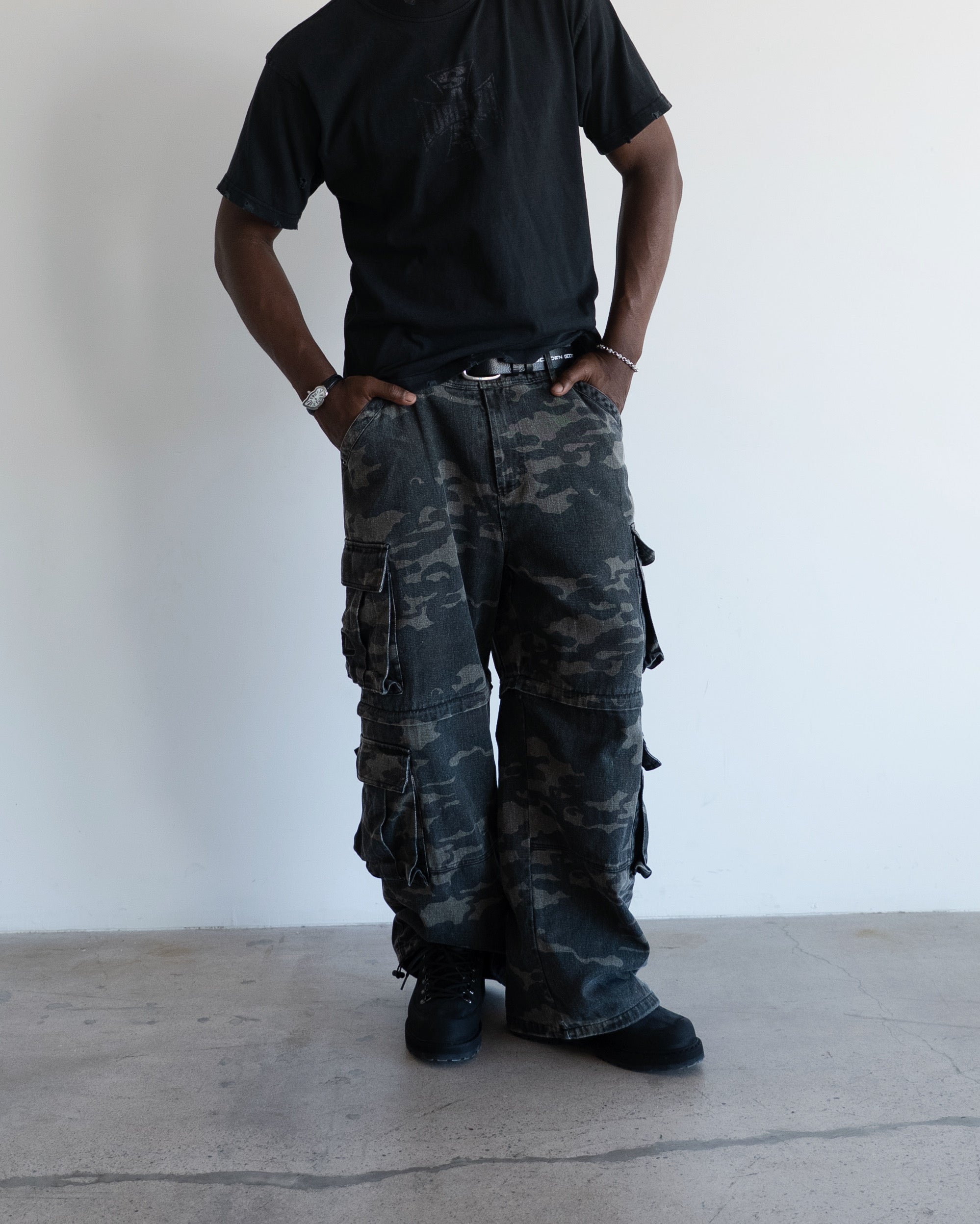 INTO THE WOODS CARGO PANTS