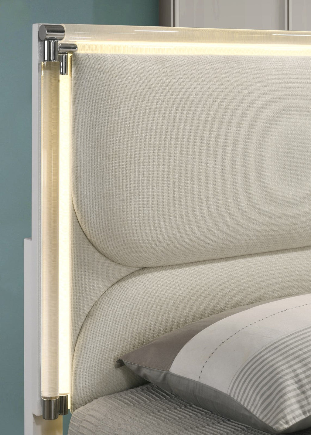 Contemporary Glam Pearl White Full Size Bed W Trundle 2x Nightstands Embossed Panel 3pc Bedframe Bedroom Furniture