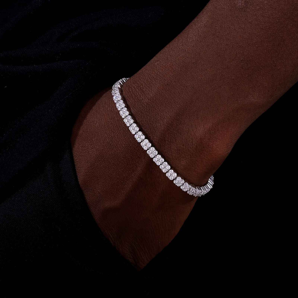 Élégance Lumière 4mm Moissanite Tennis Bracelet