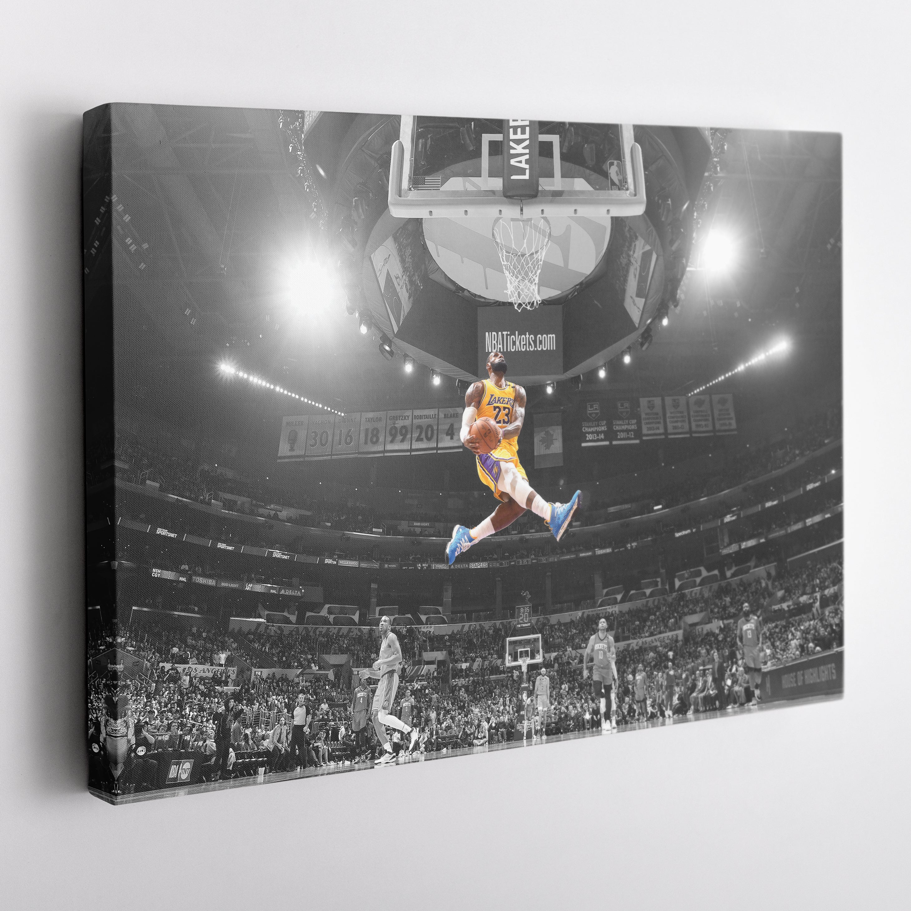 LeBron James Canvas Art – Slam Dunk Lakers Wall Decor