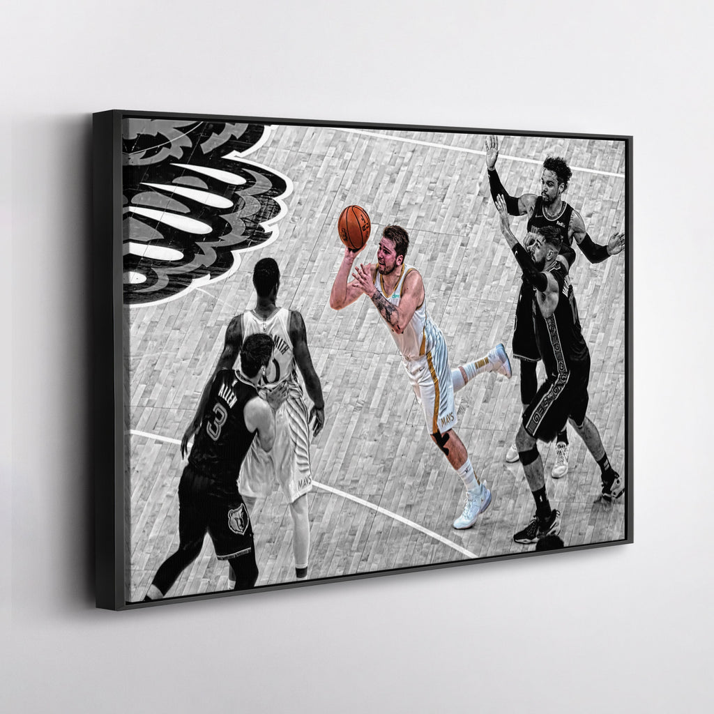 Luka Doncic Canvas Art – Game Winner Floater Decor