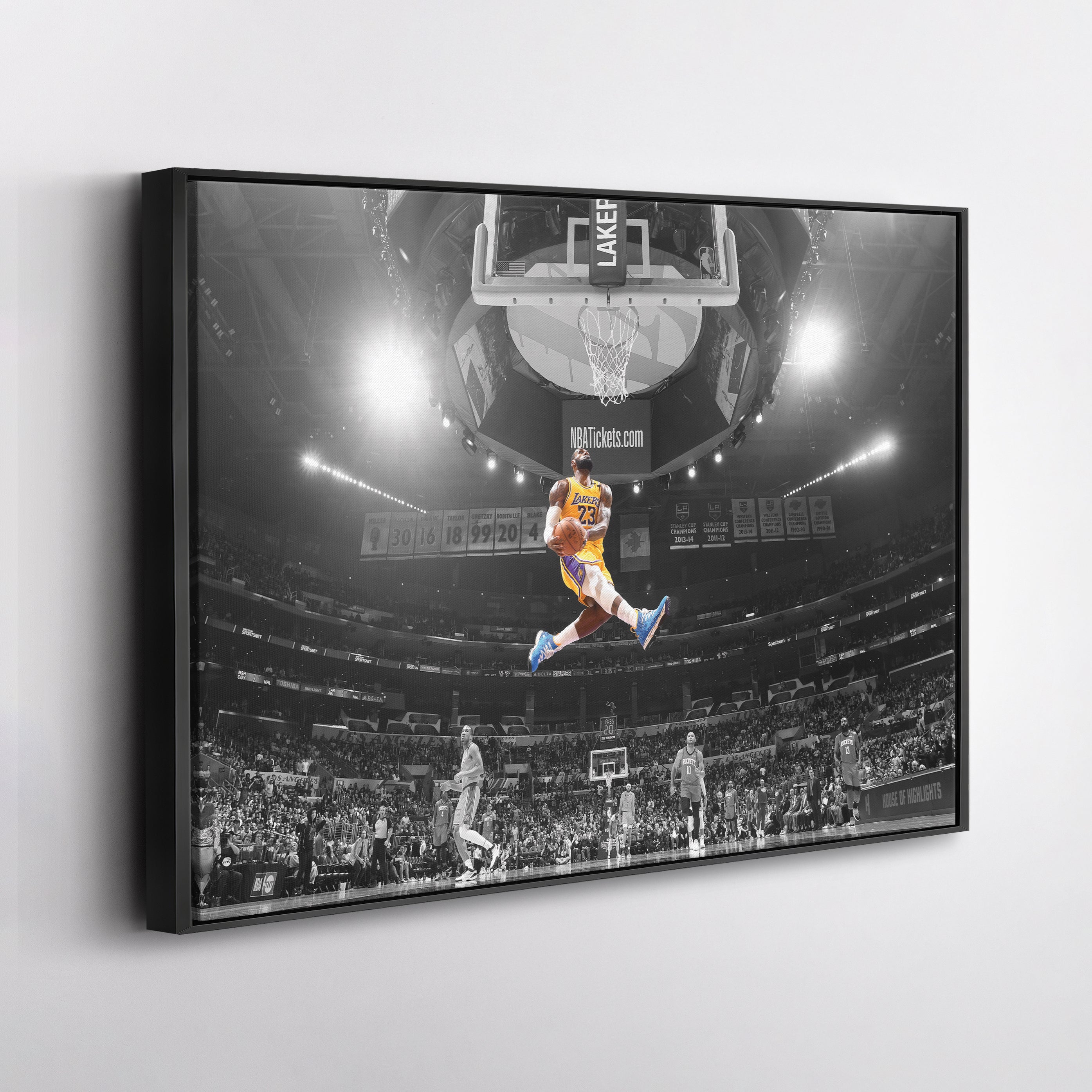LeBron James Canvas Art – Slam Dunk Lakers Wall Decor