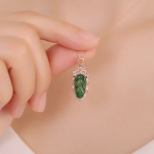 18K Gold Inlaid Emerald Necklace with Diamond Details