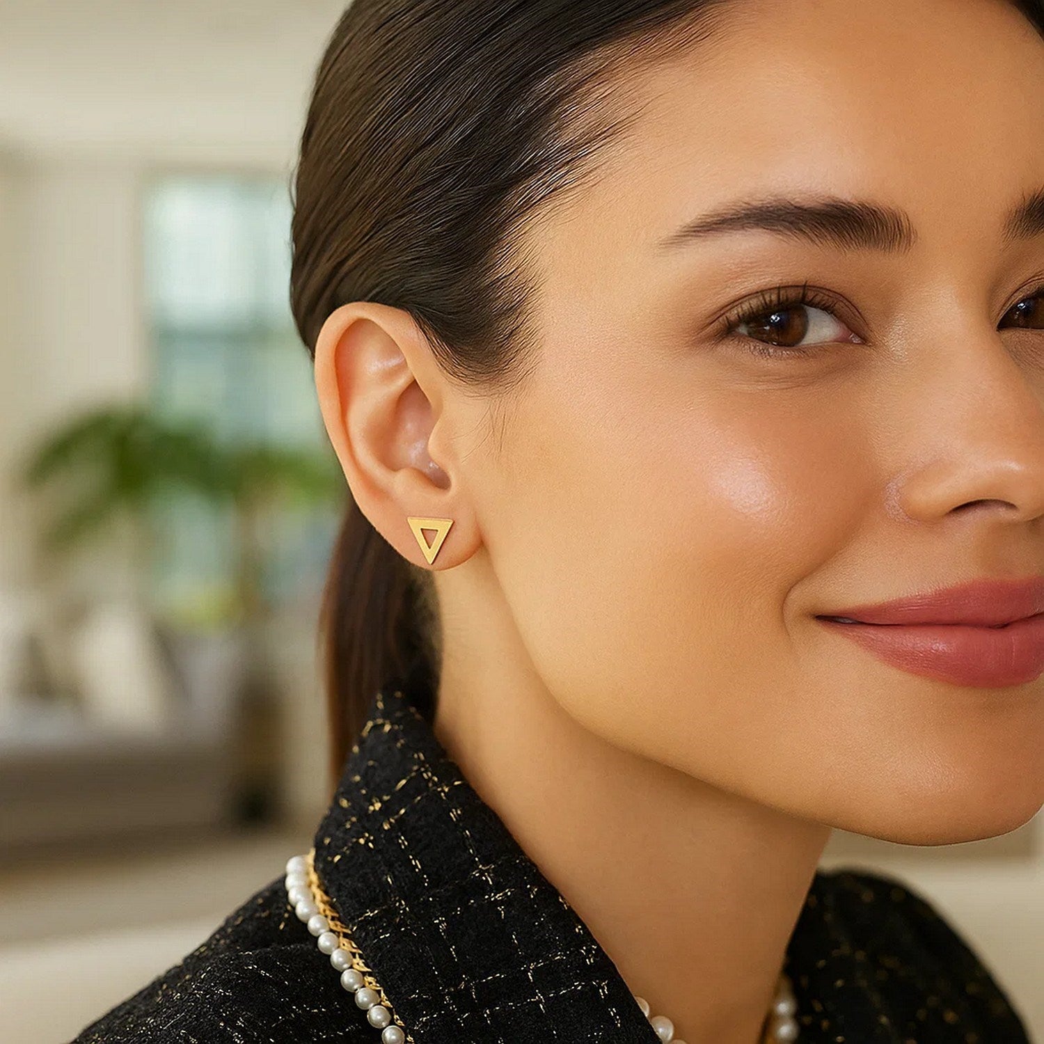 14k Yellow Gold Polished Open Triangle Post Earrings