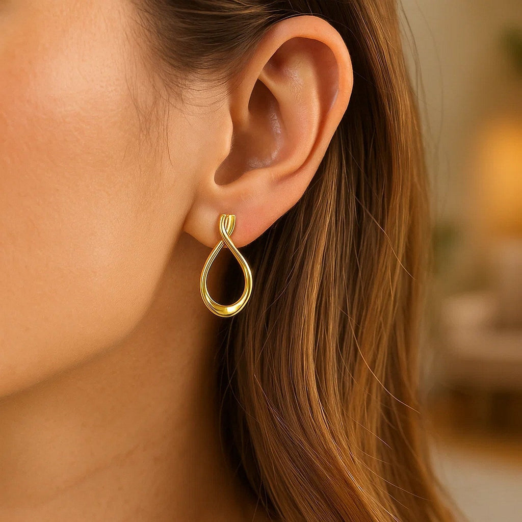 14k Yellow Gold Polished Tear Drop Earrings