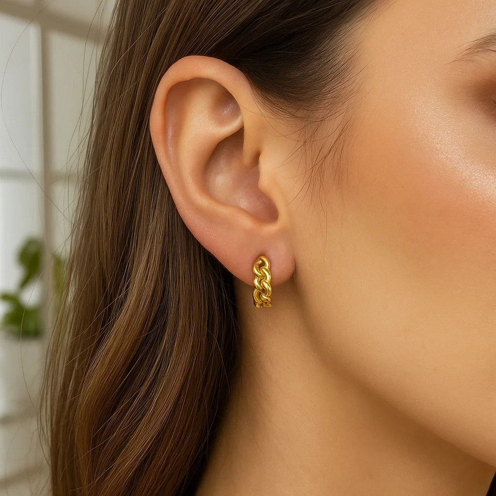 14K Yellow Gold Thick Curb Chain Huggie Hoop Earrings(4.2x12.4mm)