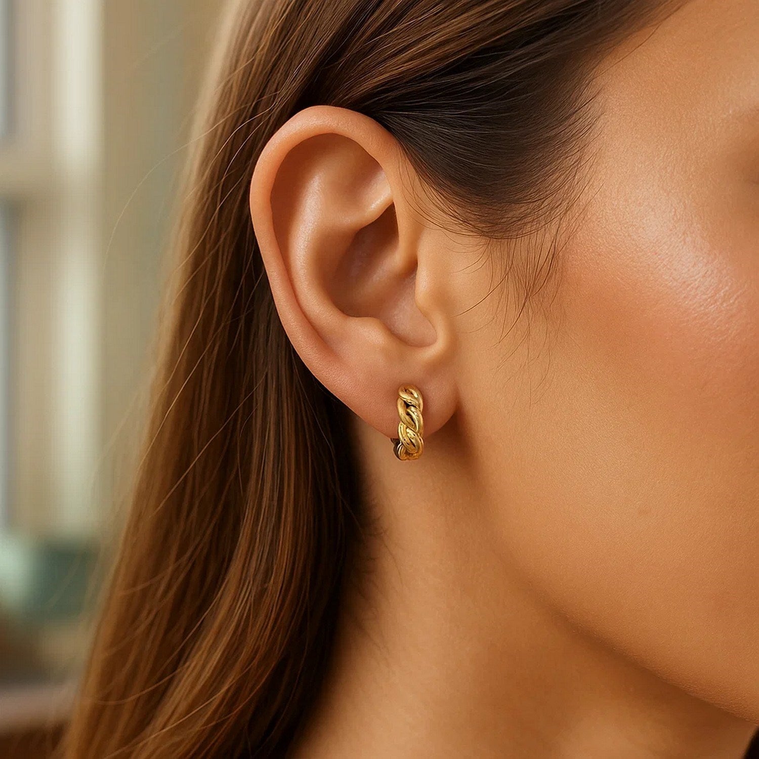 14K Yellow Gold Thick Curb Chain Huggie Hoop Earrings(4.2x12.4mm)