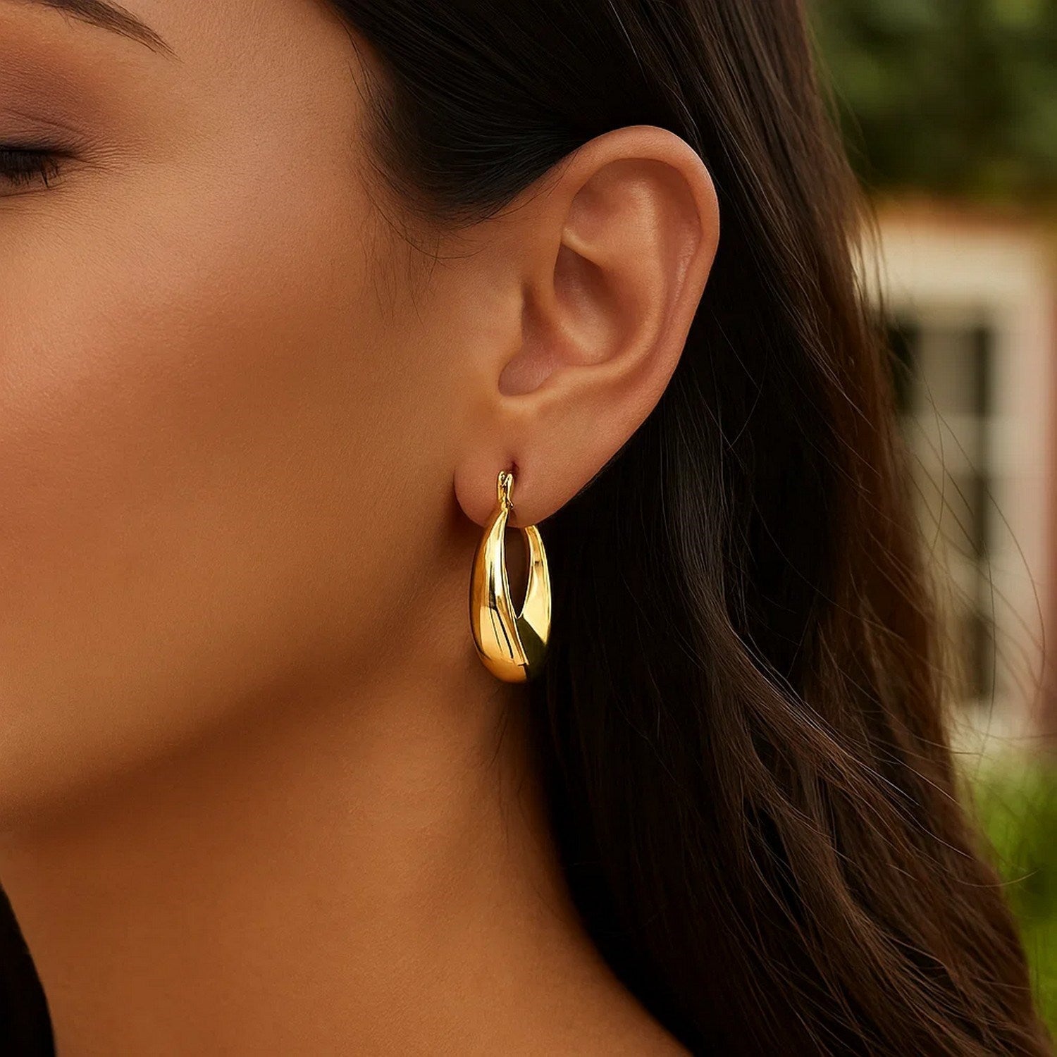 14k Yellow Gold Polished Puffed Hoop Earrings