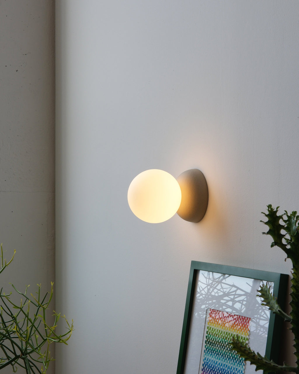 Monroe Sconce