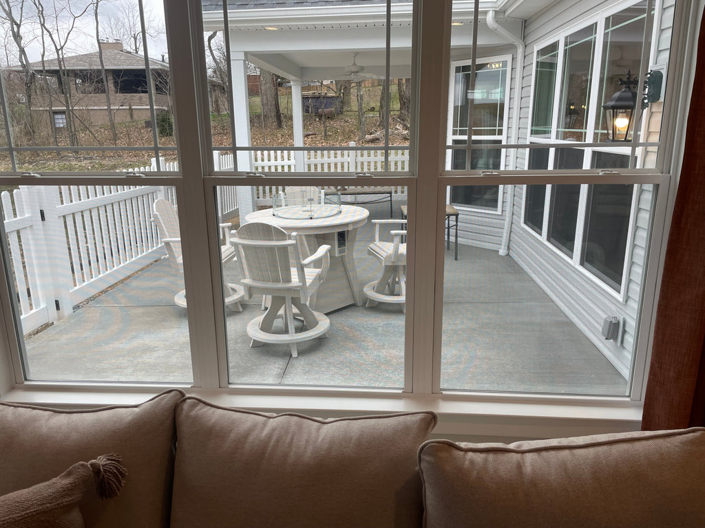 Shelly Round Fire Table
