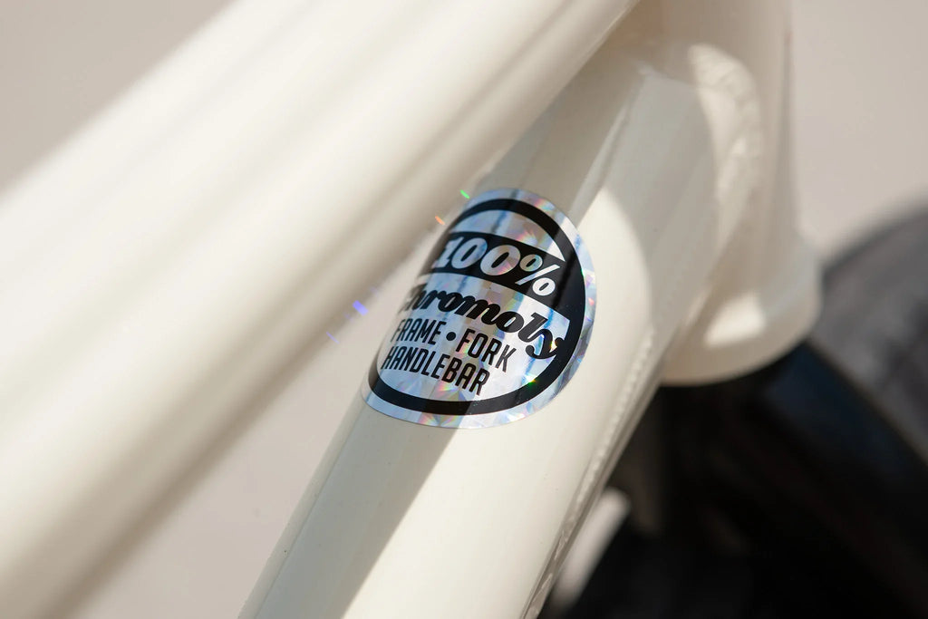 Sunday 2022 Soundwave Cassette Special 21″ Gary Young Signature Complete BMX Bike RHD/LHD - Gloss Classic White