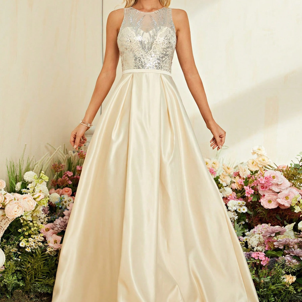 Backless Evening Dress Sleeveless Deep V Plunge neck Hollow Out Cutout out Sequin Stitching Satin Swing Dress Elegant