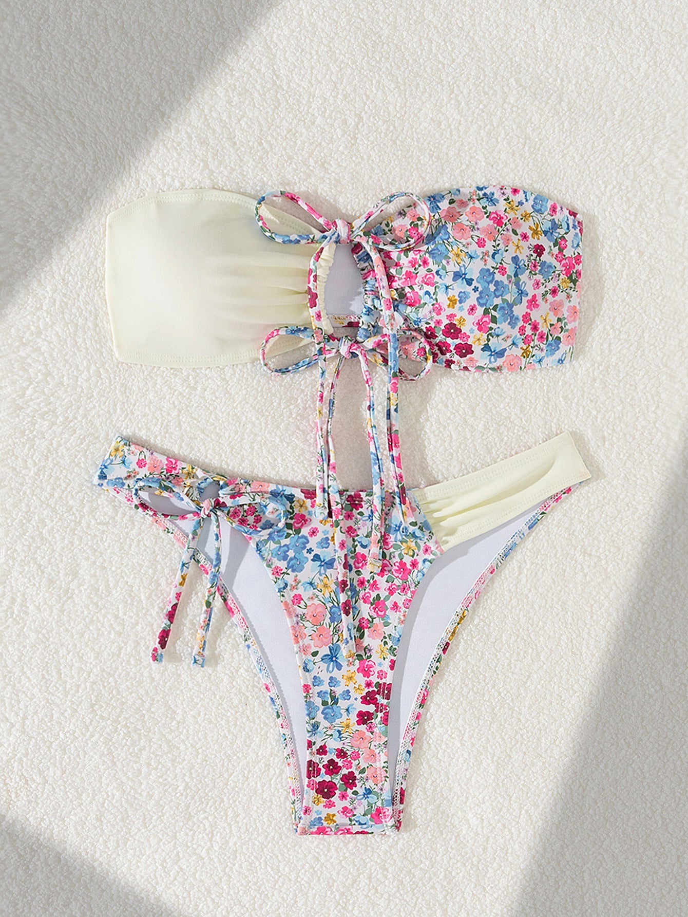 Sexy Lacing Bikini Small Floral Swimsuit Flying Bikini