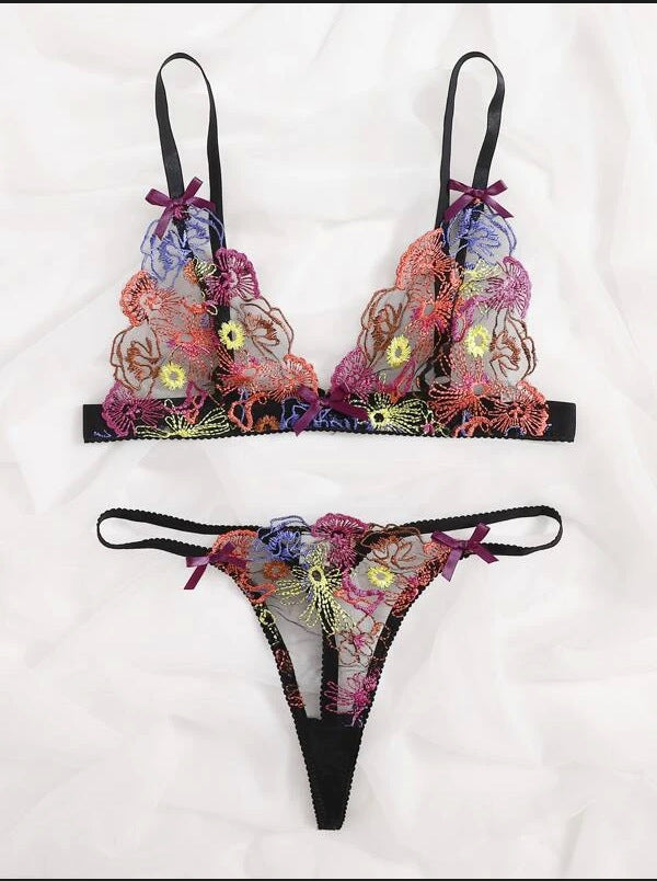 Sexy Lingerie Sexy Lace Translucent Three-Point Bikini Set