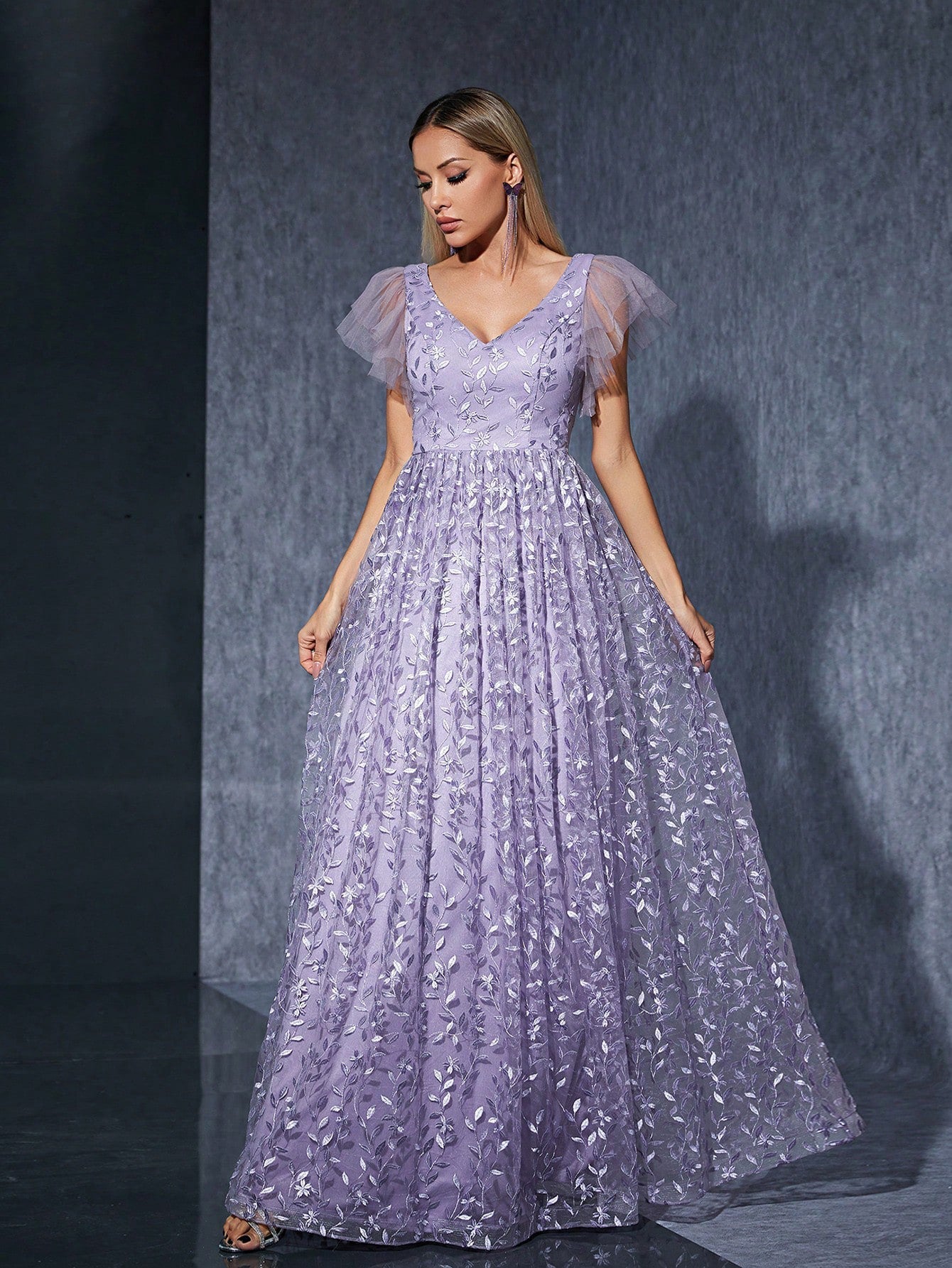 Embroidered Large Skirt Dress Photo Taking Ball Niche Evening Dress Dinner Formal Dress