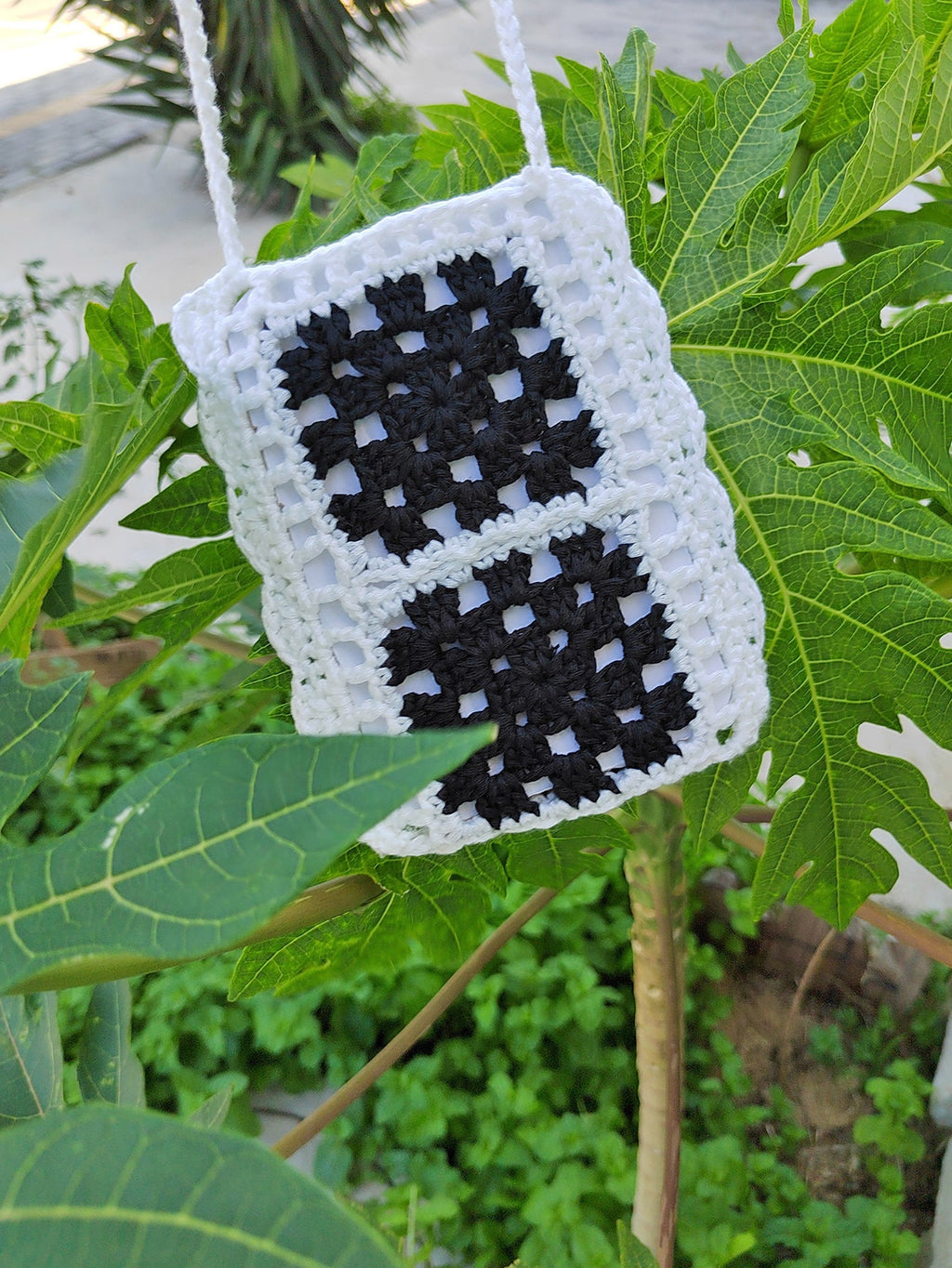 Handmade Woven Women Bag Net Red Ethnic Mobile Phone Bag Color Contrast Patchwork Single-Piece Crossbody Bag