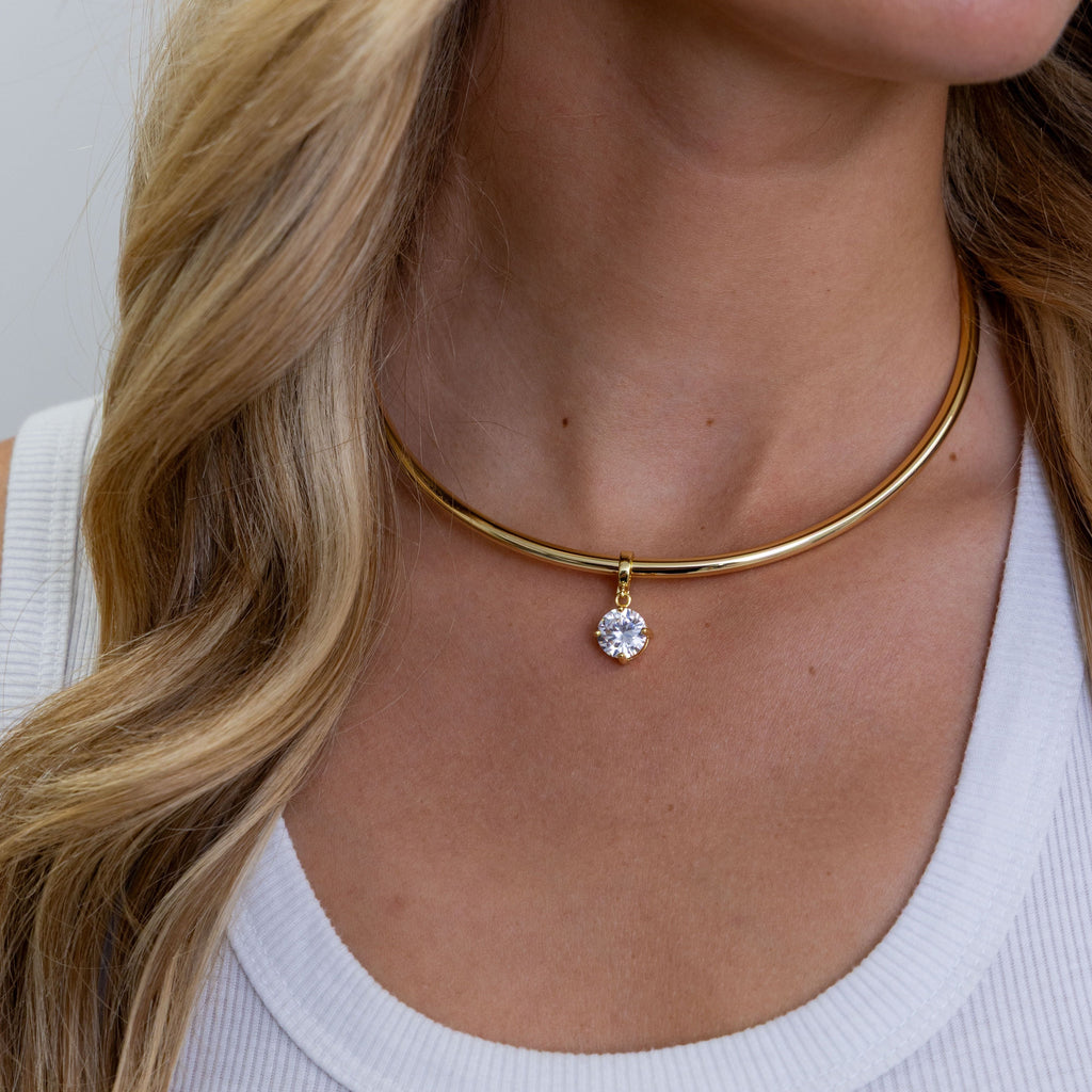 Round Cut Necklace Cuff
