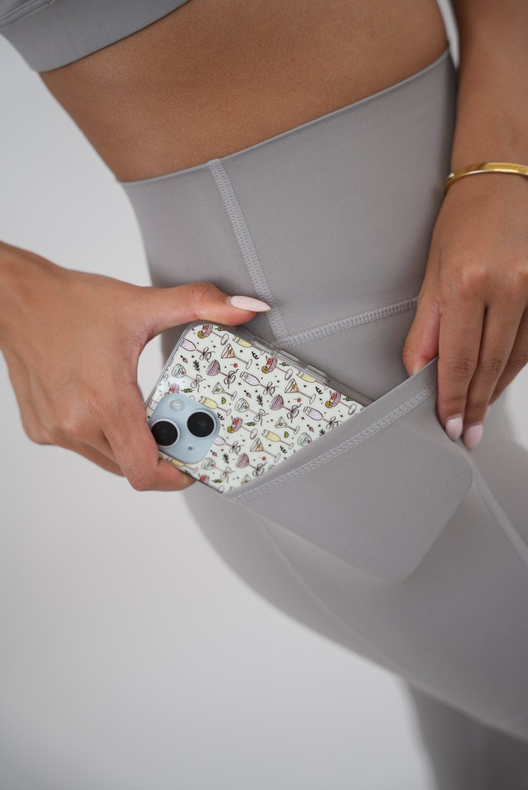 I Am Glowing Frosty Gray Quick Dry Butter Legging