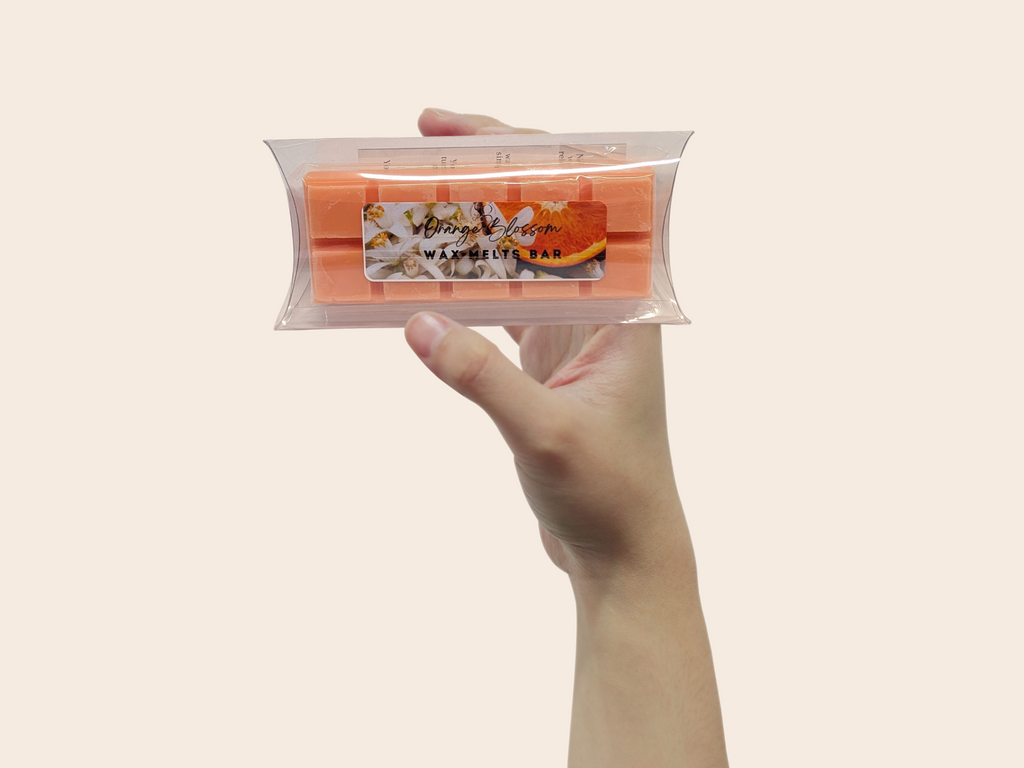 Holiday Gift Wax Melts Bar – Seasonal Hues | 18 Signature Scents