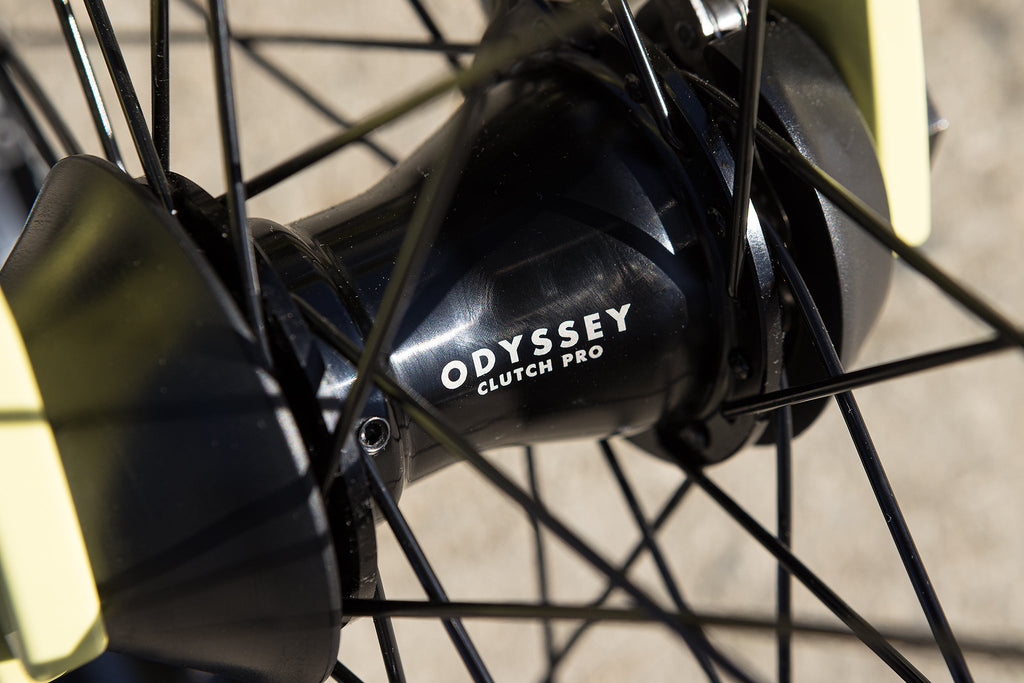 Sunday Soundwave Special (FC) 21″ Complete BMX Bike - Gloss Notepad Yellow (LHD)