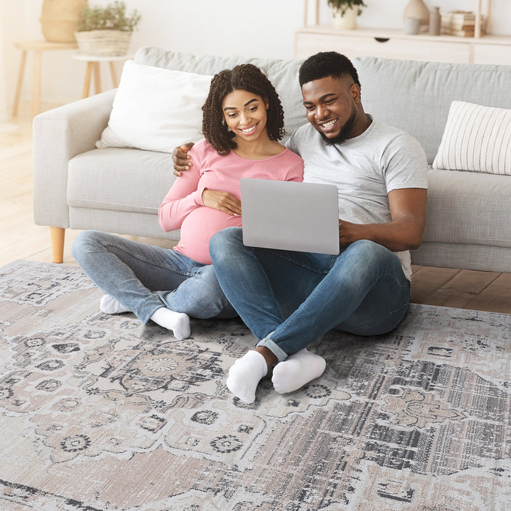 NAAR PAYAS Collection 8X10 Cream / Beige / Medallion Area Rug