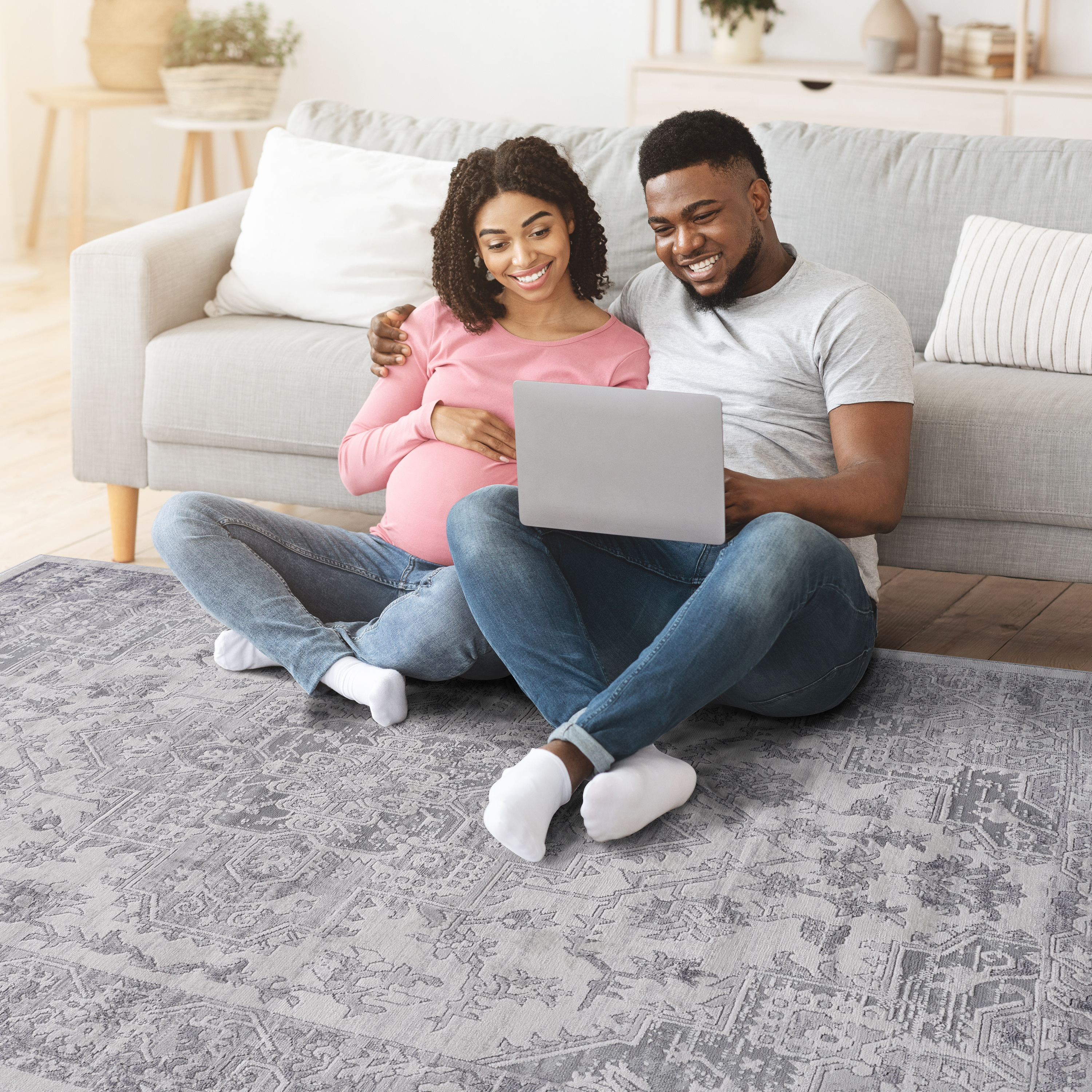 NAAR MARFI Collection 6X9 Silver / Oriental Area Rug