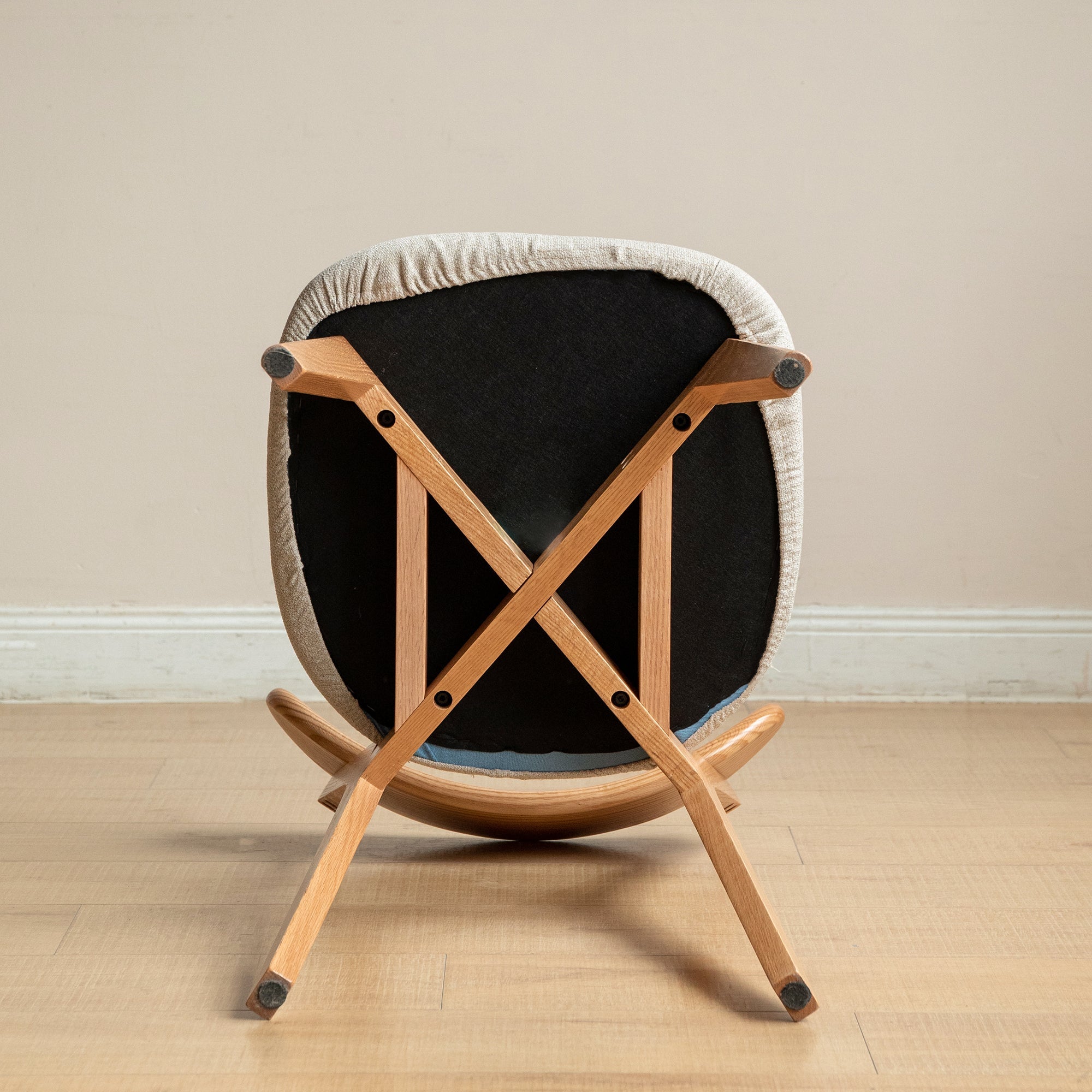 (Set of 2 pcs) Dining Chair Wooden FAS Grade Oak Natural Wood Made in North America 100% Dirt-free Wood Chair Solid Chair Table Chair Wooden Living Room Chair Simple And Natural 47.5 * 55.5 * 78cm