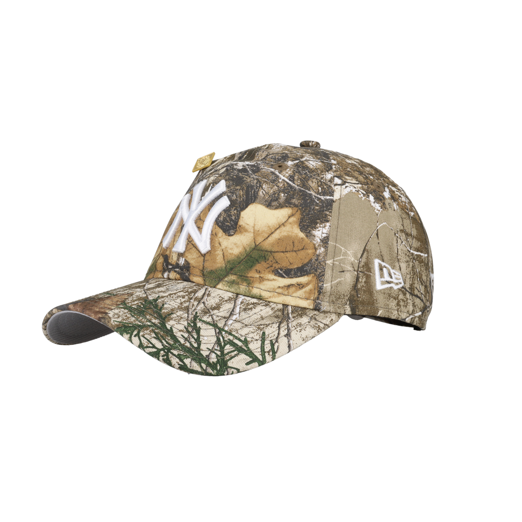 New York Yankees New Era 9Twenty Adjustable Hat (Real tree Camo)