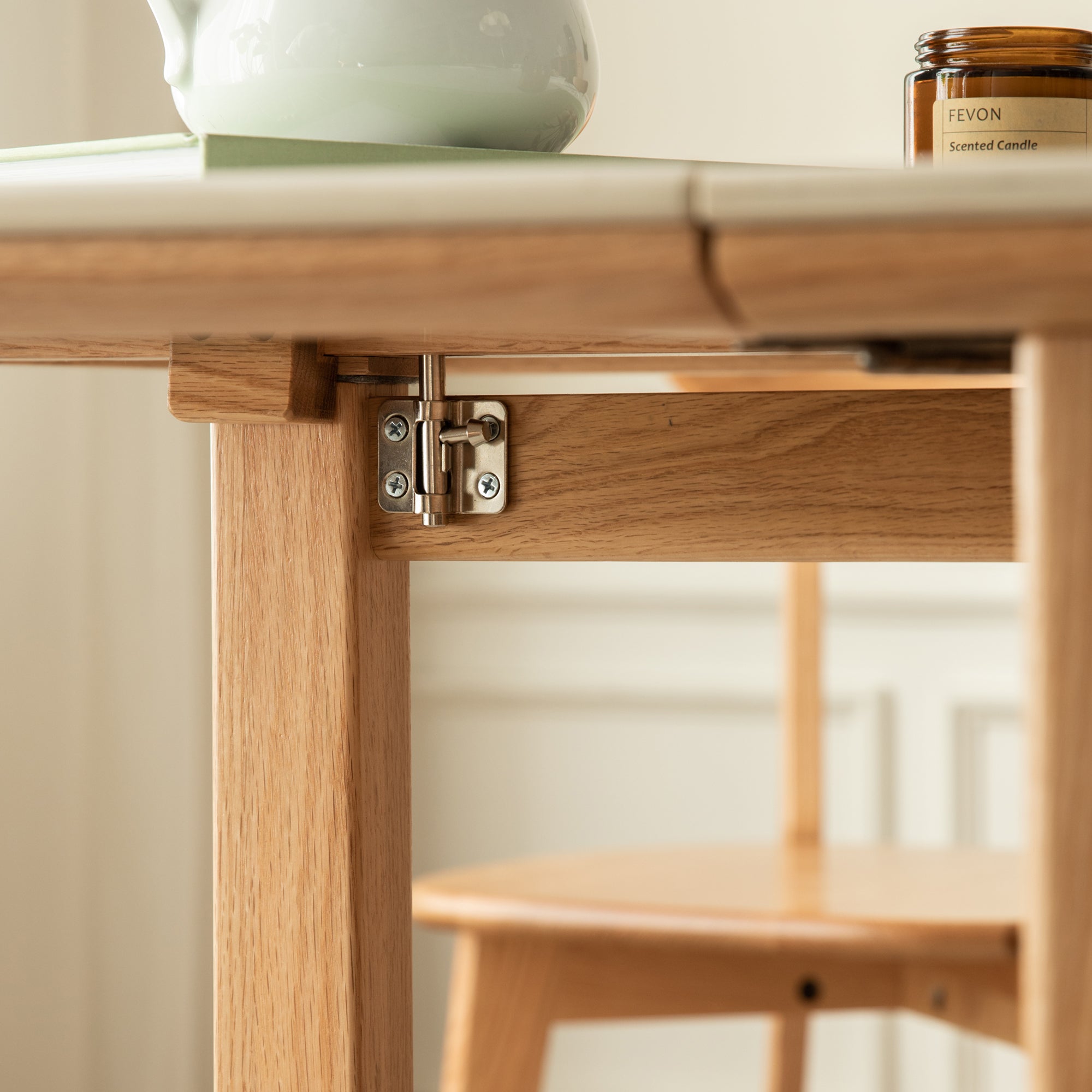 Natural Solid Oak Legs Extending Dining Table Rock Slab Top Extending Dining Table for 4-6 People Solid Wood Dining Table (Light Color)