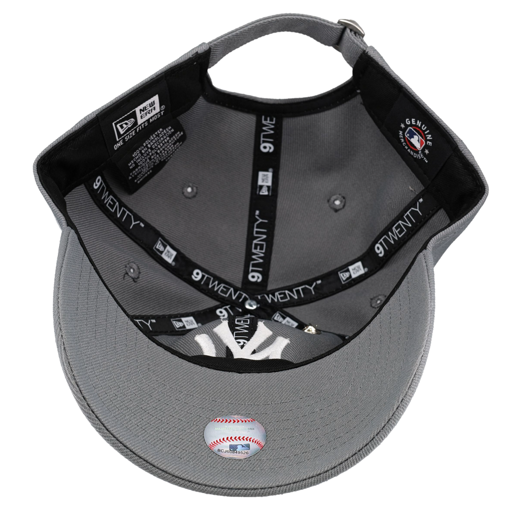 New York Yankees New Era 9Twenty Adjustable Hat (Storm Grey)