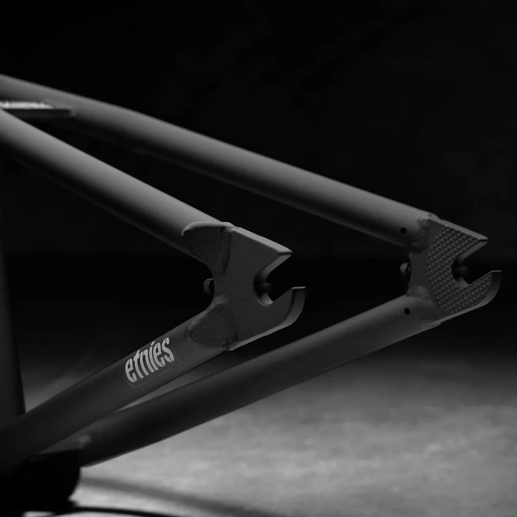Kink BMX Williams X Etnies Frame 20.75″ - Golden Graphite