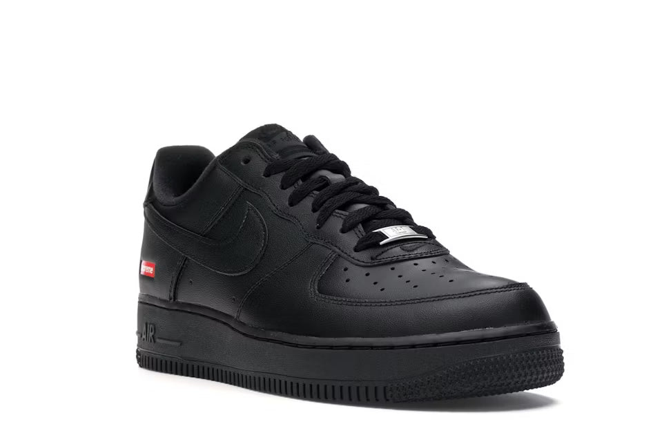 Nike Air Force 1 Low Supreme Black