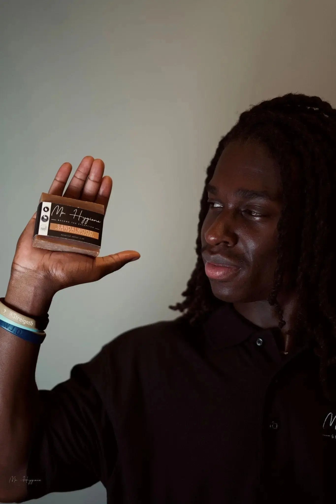 Sandalwood Bar Soap – Classic Scent, Deep Clean