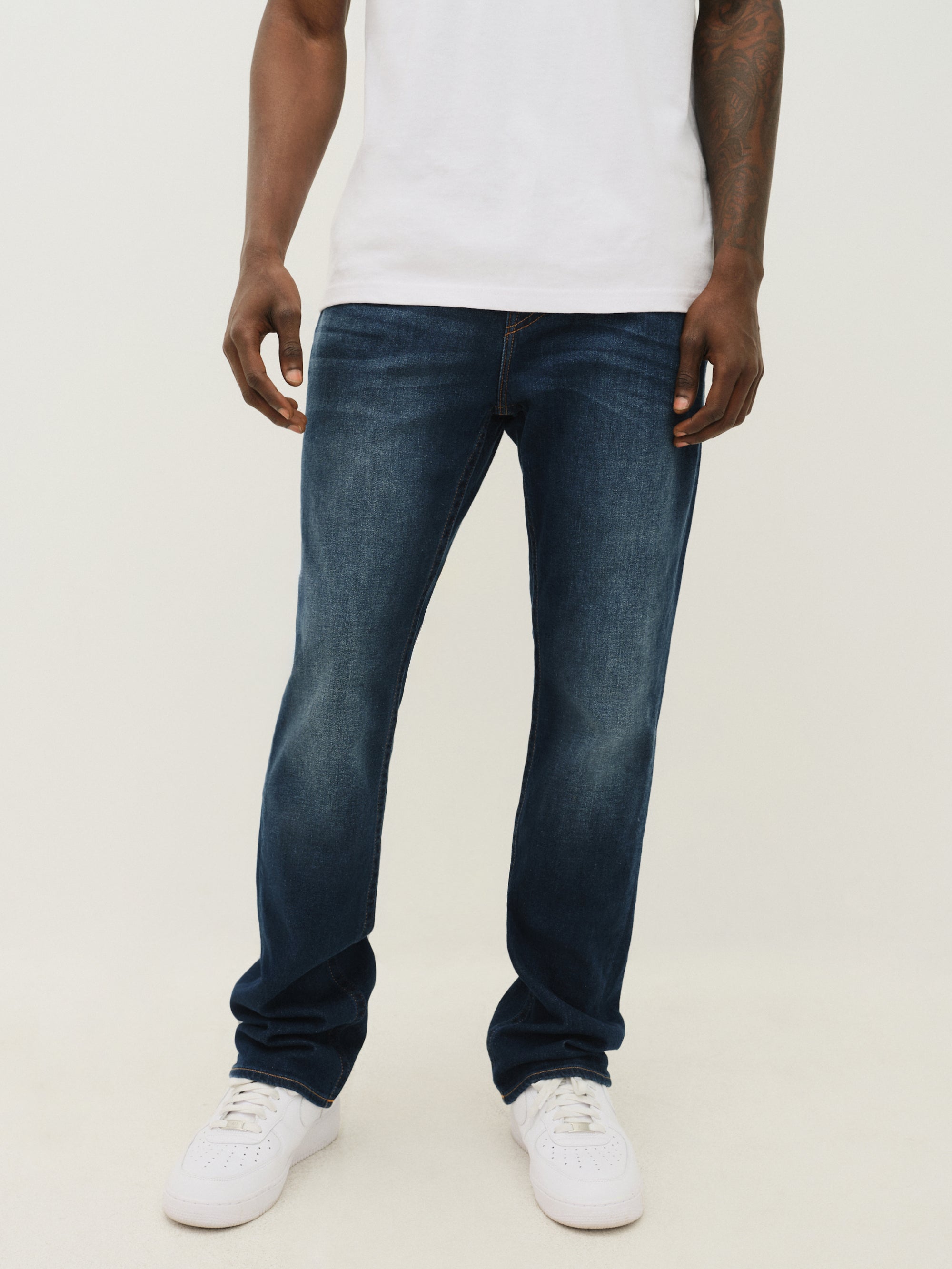 True Religion Ricky SN Flap 34 Inch