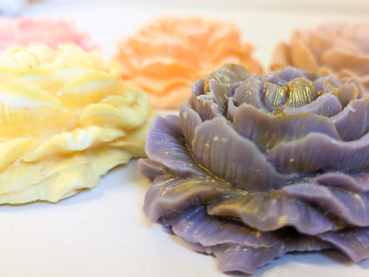 Wax Flower Freshener – Cozy & Comforting | Warm, Inviting Scents